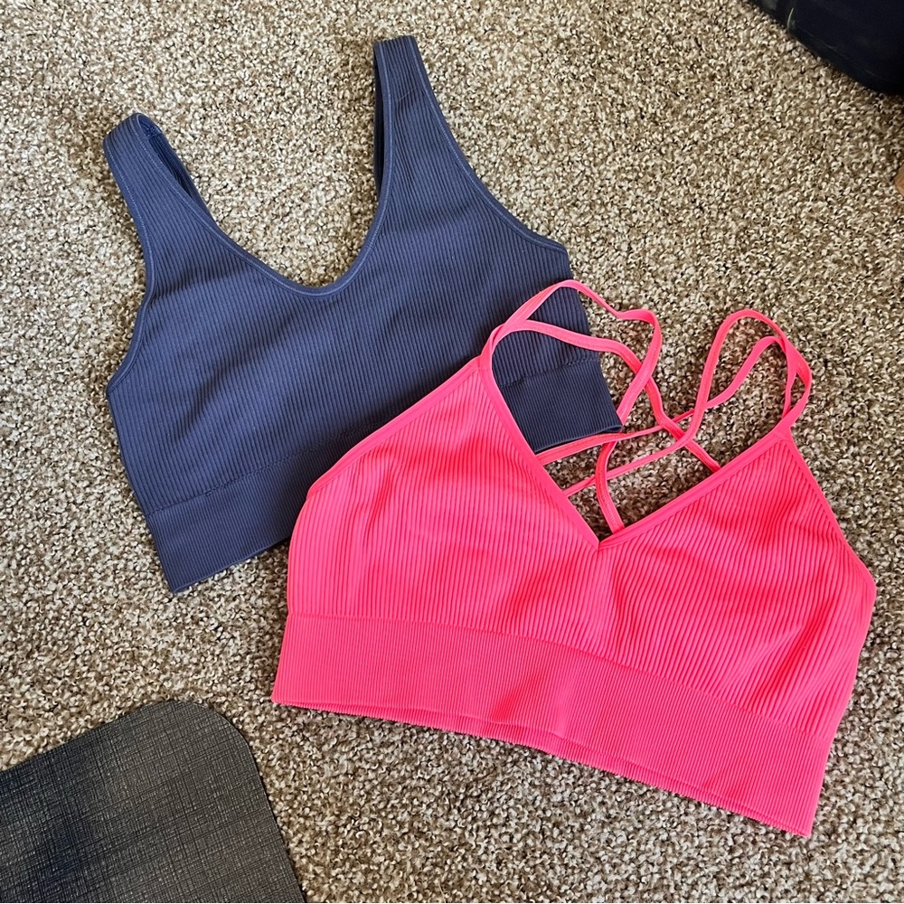 Woman’s Aerie Pink and Blue Bras Intimates & Sleepwear